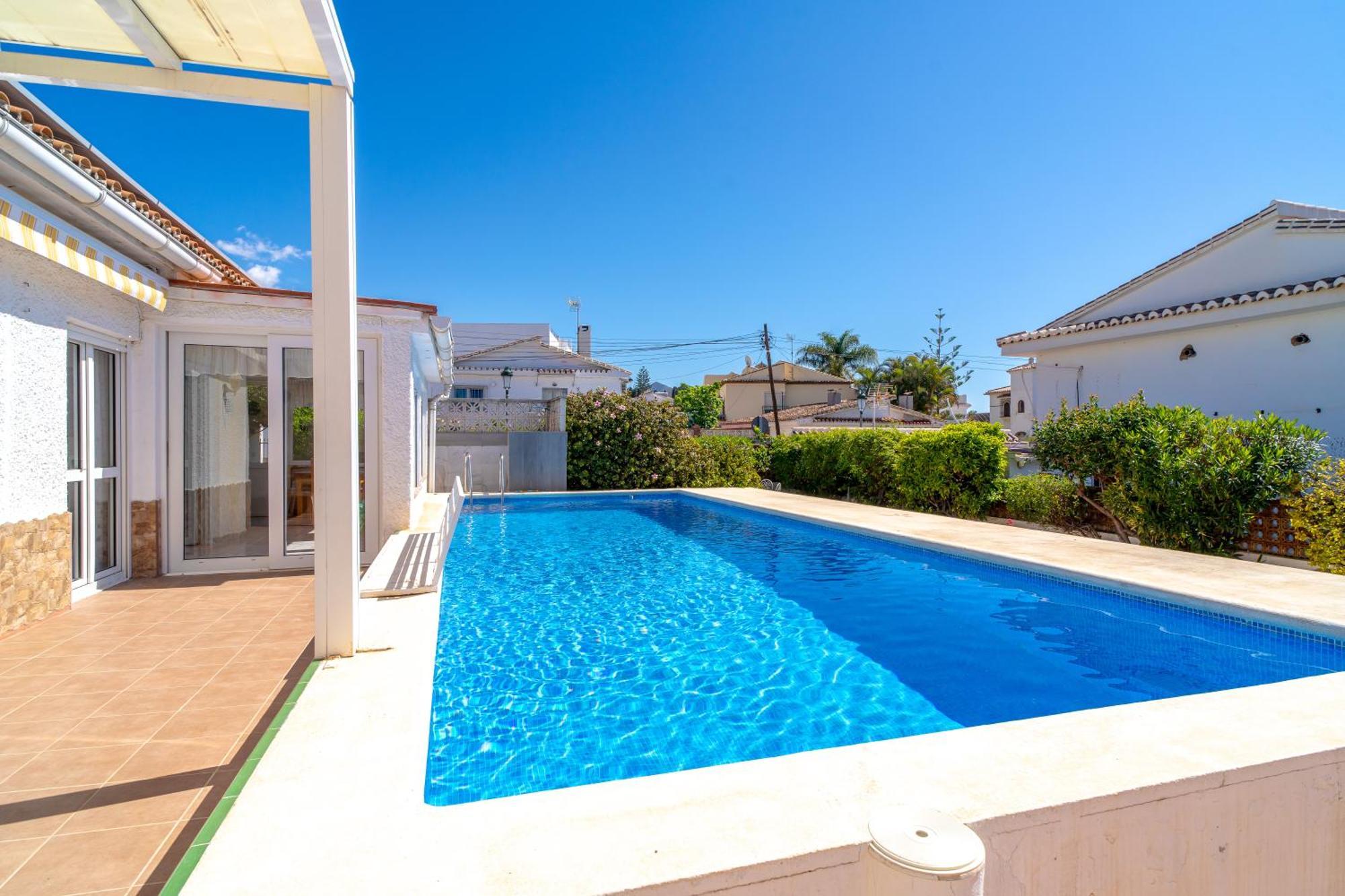 Villa Sevilla Casasol Nerja Exterior foto